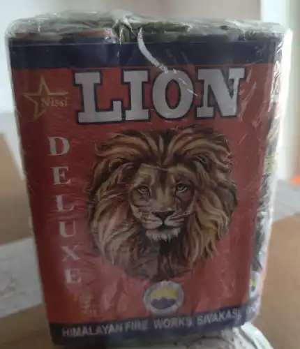 5 ' Deluxe Lakshmi Crackers