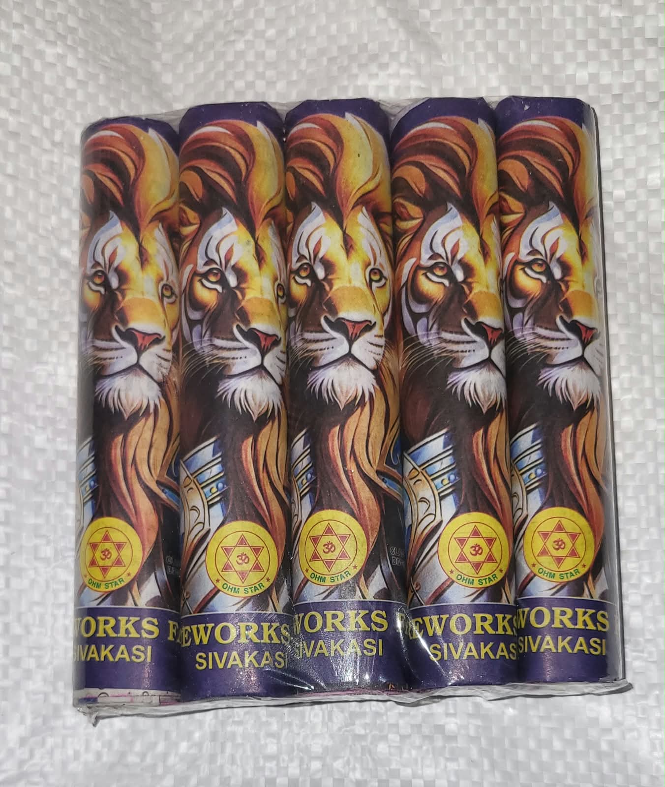 5′ Lion Lakshmi